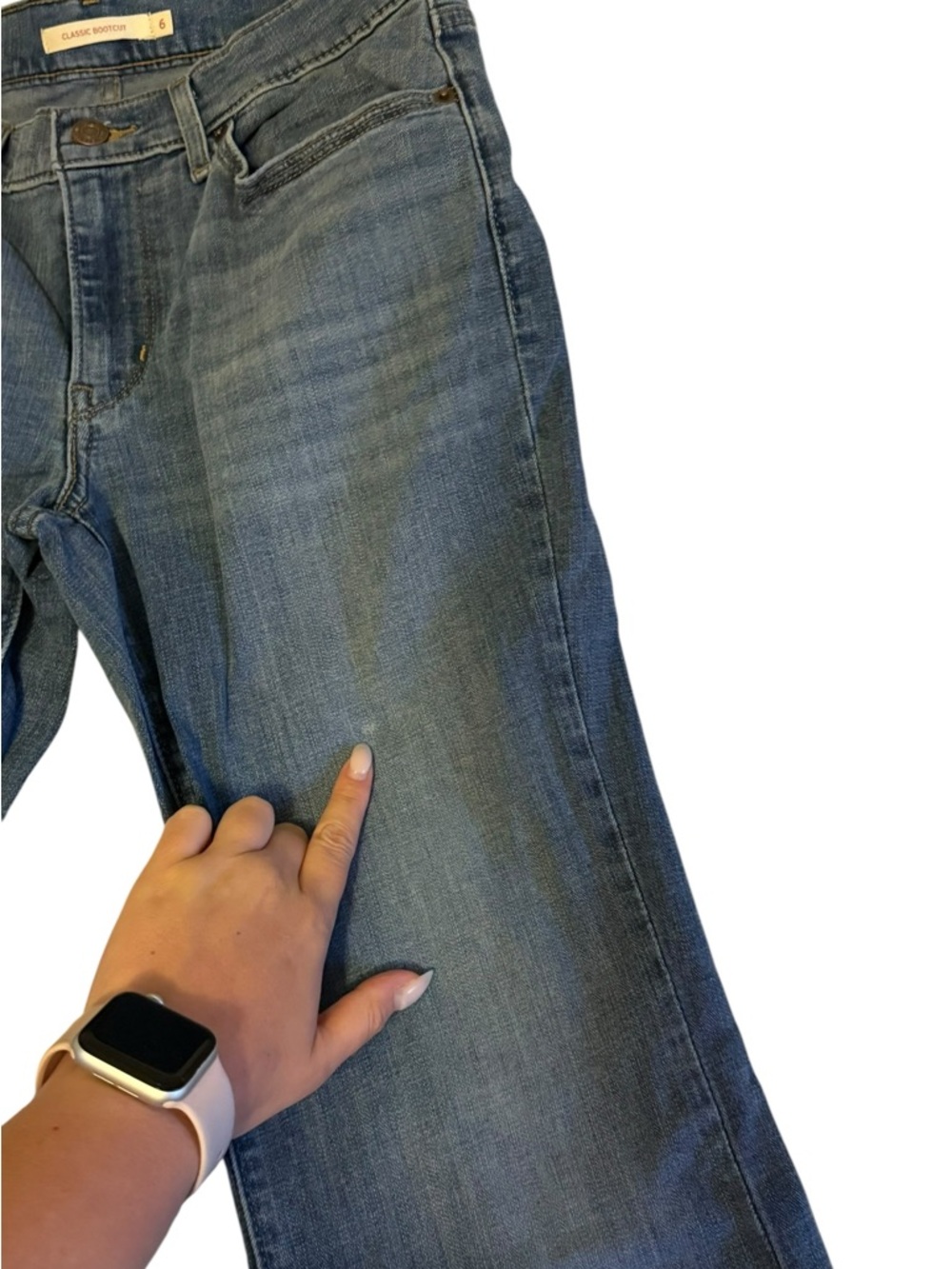 Levi’s Classic Bootcut Jeans Size 6 - Picture 3 of 5